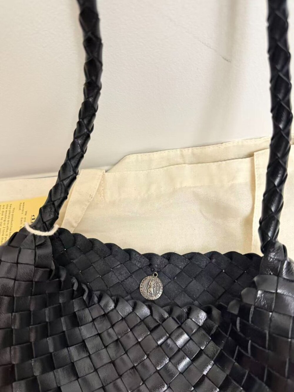 Dragon Diffusion Woven Leather Shoulder Bag Black Handcrafted Braided Tote - Picture 4 of 6